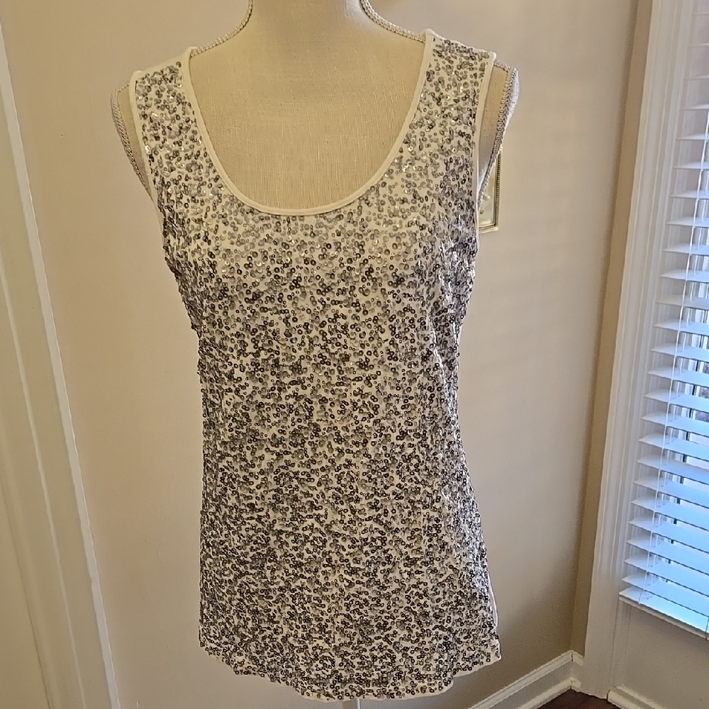 Susan Bristol Silver Sequin Sleeveless Tank Top Cream Background And Back Large